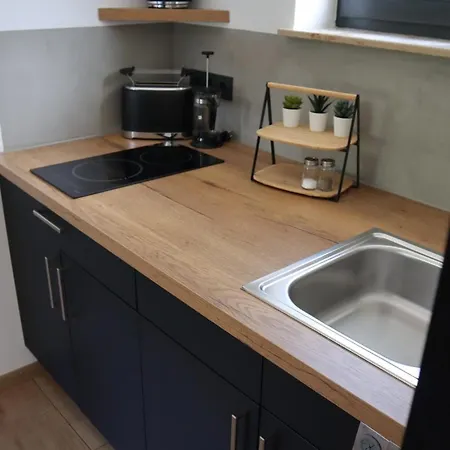 Sayntal - Blick Auf Schloss Sayn